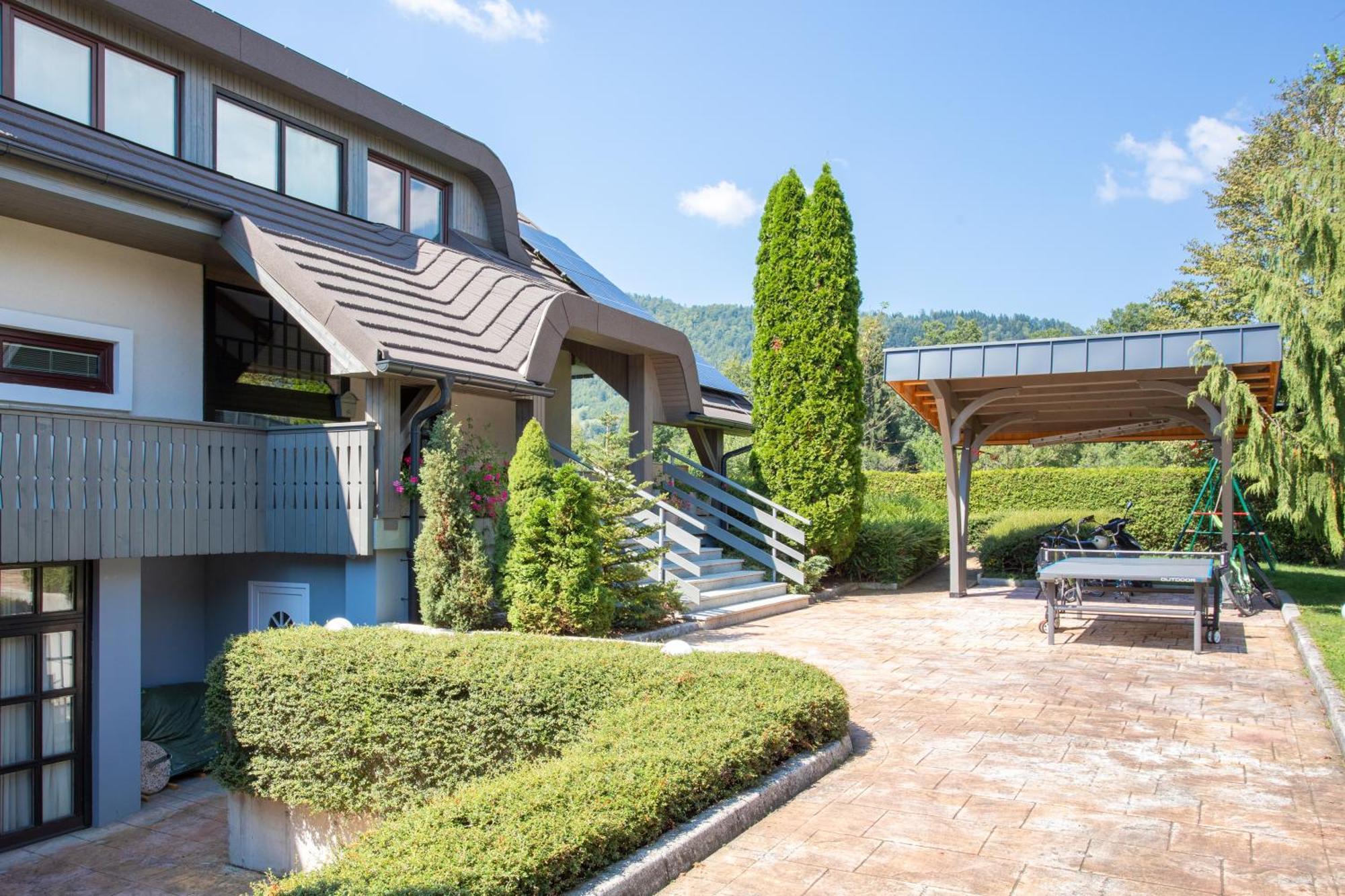 Pension Bled Bagian luar foto